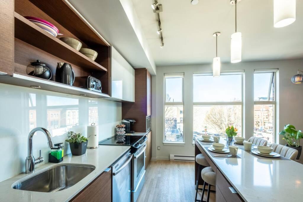 Clean 3Rd Floor 1 Bedroom Apt In Old Town China Town Victoria Esterno foto