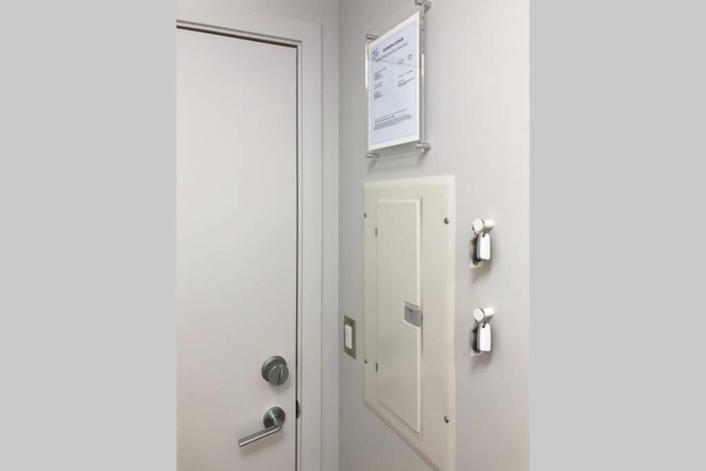 Clean 3Rd Floor 1 Bedroom Apt In Old Town China Town Victoria Esterno foto