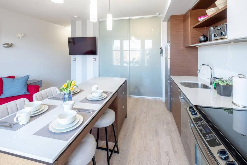 Clean 3Rd Floor 1 Bedroom Apt In Old Town China Town Victoria Esterno foto