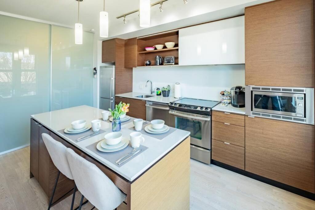 Clean 3Rd Floor 1 Bedroom Apt In Old Town China Town Victoria Esterno foto